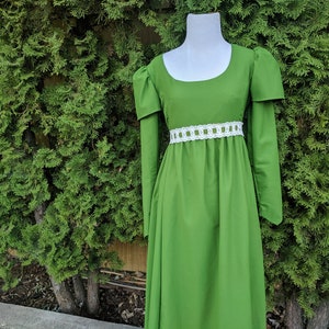 Beautiful 1970s Women&#39;s Fairy Tale Maxi Green Emerald Christmas Bohemian European Folk Dress - Free Shipping