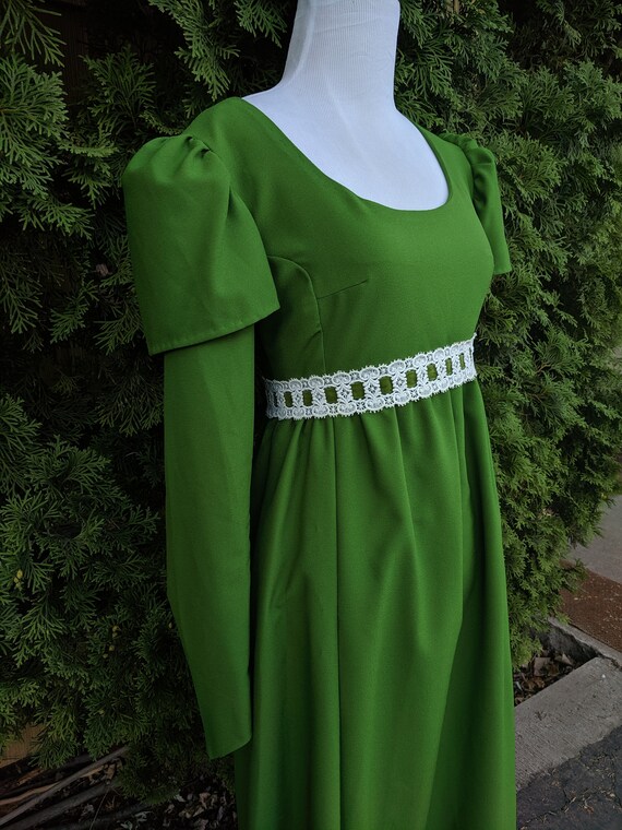 Beautiful 1970s Women's Fairy Tale Maxi Green Eme… - image 4