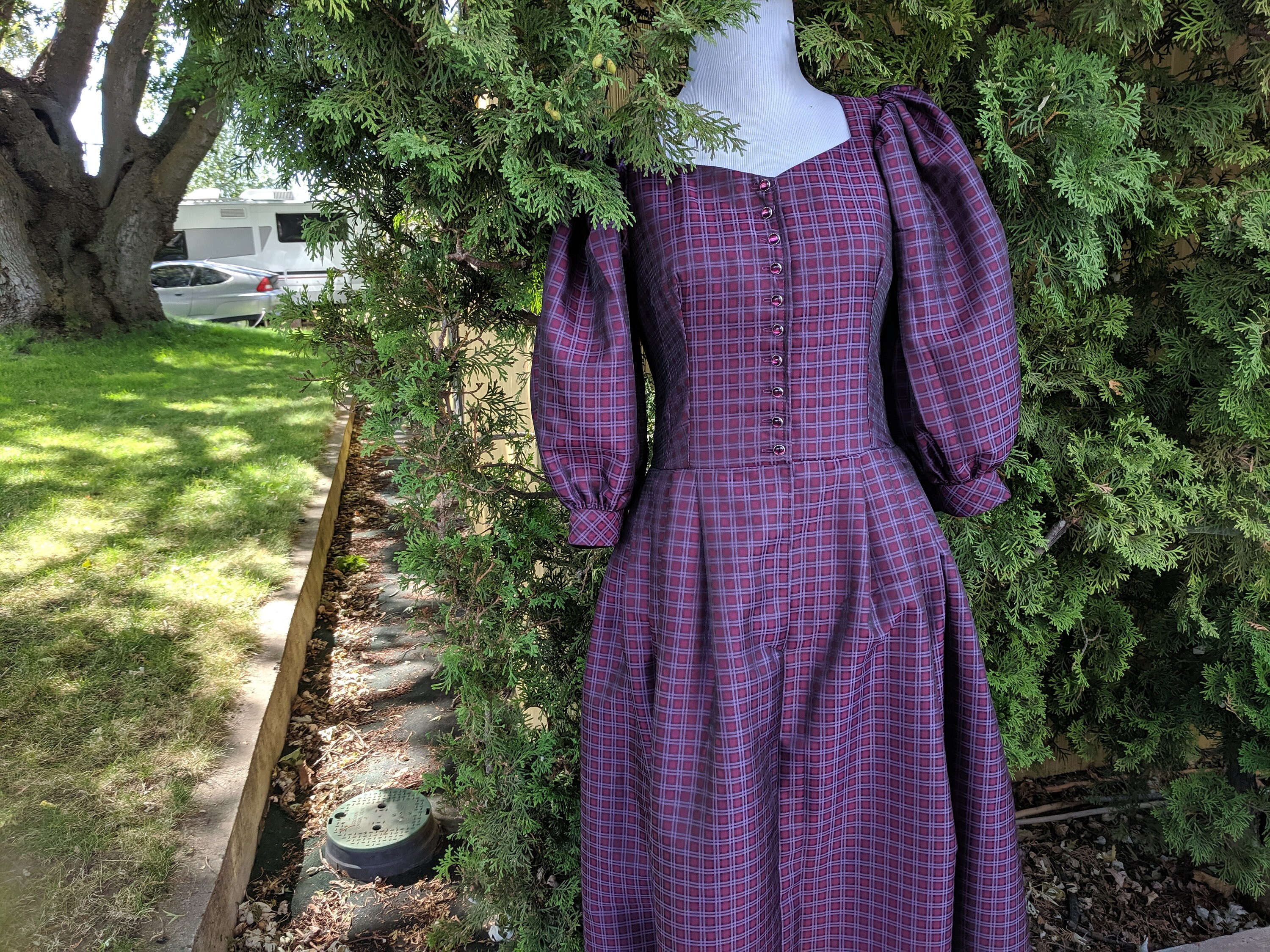 dirndl oktoberfest german austrian dress