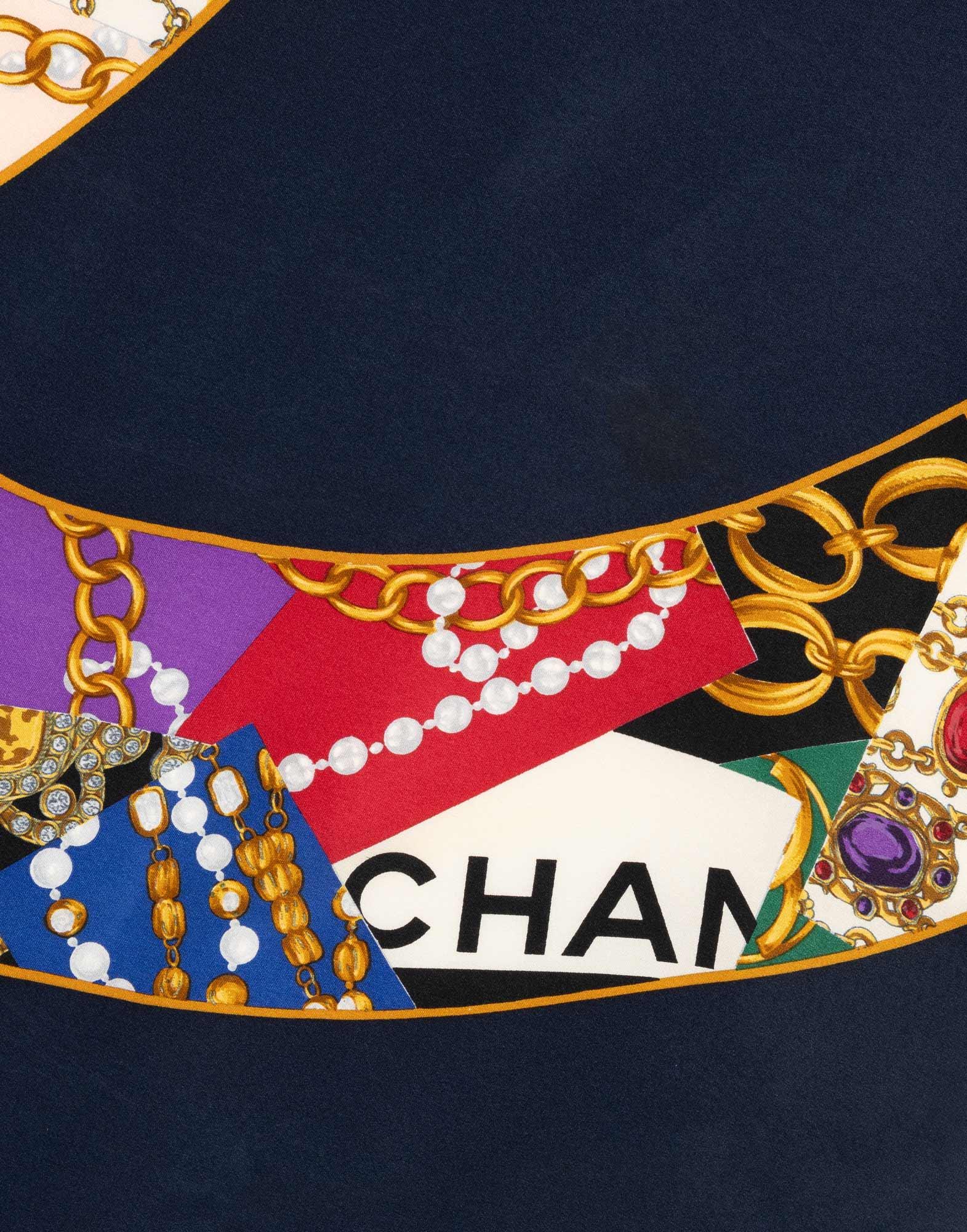Chanel – Scarf 1990s/2000s in Silk - Etsy