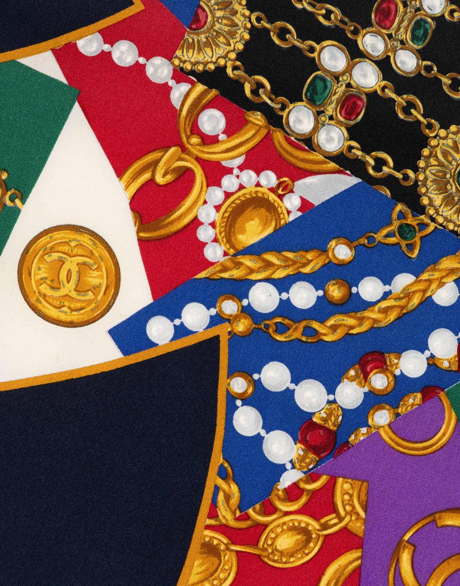 Chanel – Scarf 1990s/2000s in Silk - Etsy