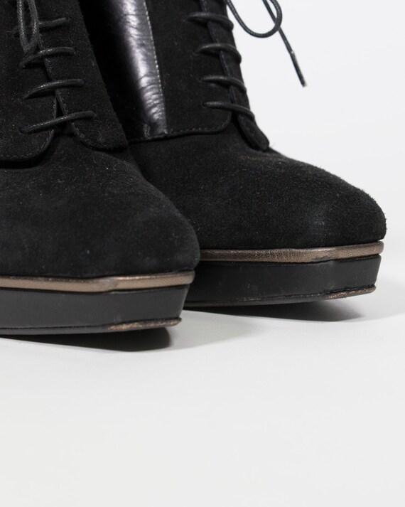 Hugo Boss - Velvet shoes - image 3