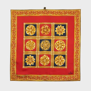 Fendi – 100% silk 80s scarf