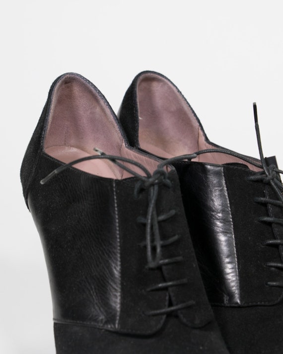 Hugo Boss - Velvet shoes - image 4