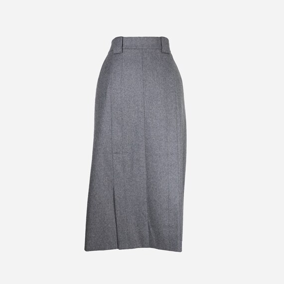 CHANEL - Wool skirt
