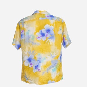 VINTAGE Hawaiian shirt image 2