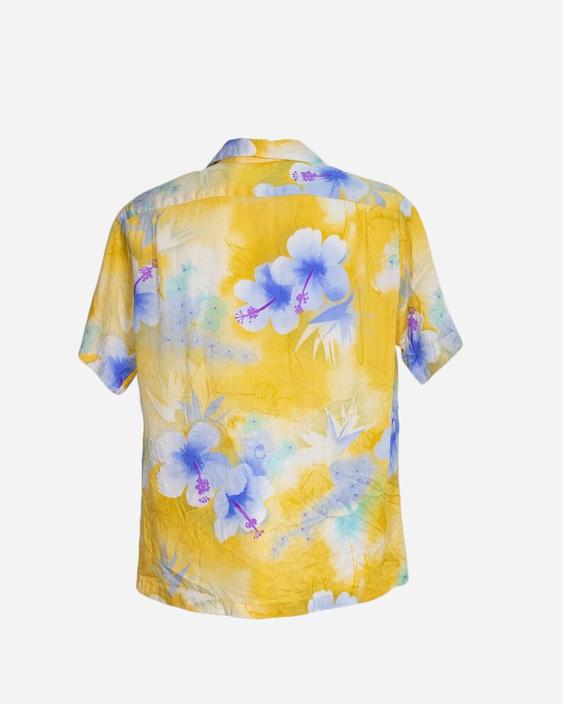 VINTAGE Hawaiian shirt image 2