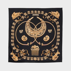 Hermès – Scarf “Les Cavaliers d’Or” 1990s
