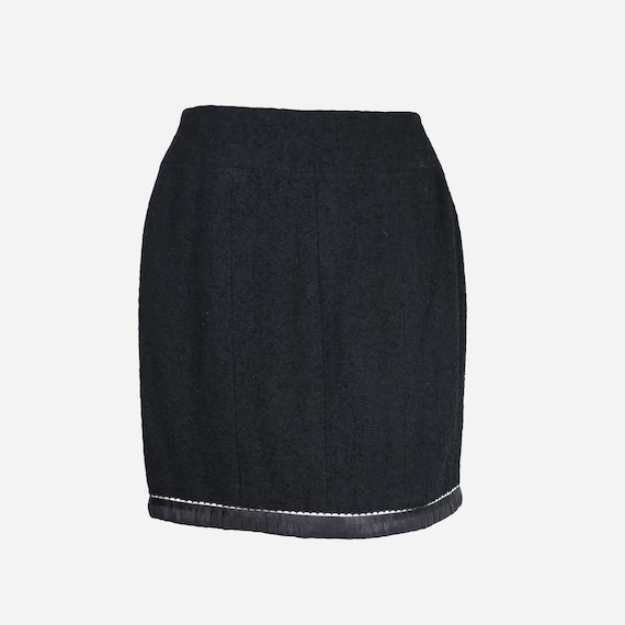 CHANEL - Wool skirt