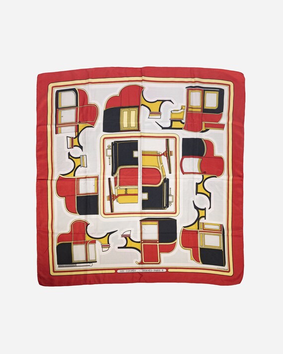 HERMÈS - Silk Scarf