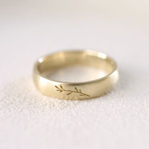 mens leaf wedding ring, floral wedding band for him, minimalist floral ring, engraved mens ring