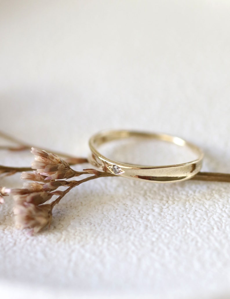 Minimalist Wedding Ring, Alternative Engagement Ring, wedding Band,, Stackable Gold Ring, 14k Diamond ring, Tiny Diamond image 2