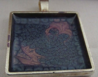 Square Dragon Scales in Gunmetal and Violet
