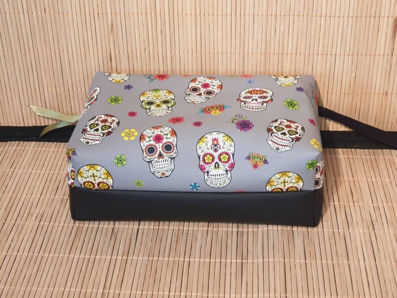 Maxi toiletry bag or beauty pouch in imitation leather Mexican skull gothic skull rectangle shape, gift idea image 5