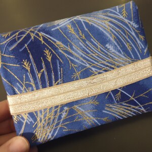 Japanese wallet blue foliage multi-pocket zipper coin purse fabric card holder elastic closure image 3