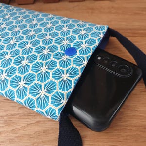 Pochette téléphone petit sac bandoulière tissu riad bleu pochette porte monnaie fermeture pression