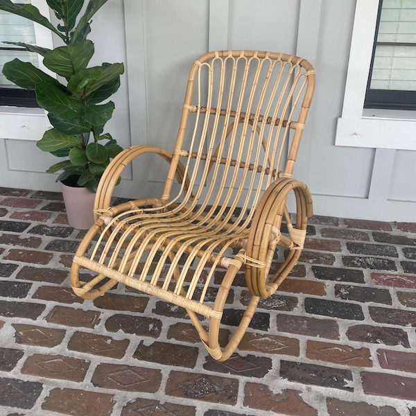 Bentwood pretzel chair, Rattan lounge chair, Bamboo accent chair, Paul Frankel style chairs, MCM chairs, Midcentury chair, Boho accent chair