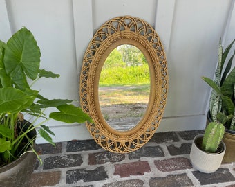 Vintage wicker oval mirror, Entry mirror, Small oval wicker mirror, Entryway rattan mirror, Nursery mirror, Faux wicker mirror, Woven mirror