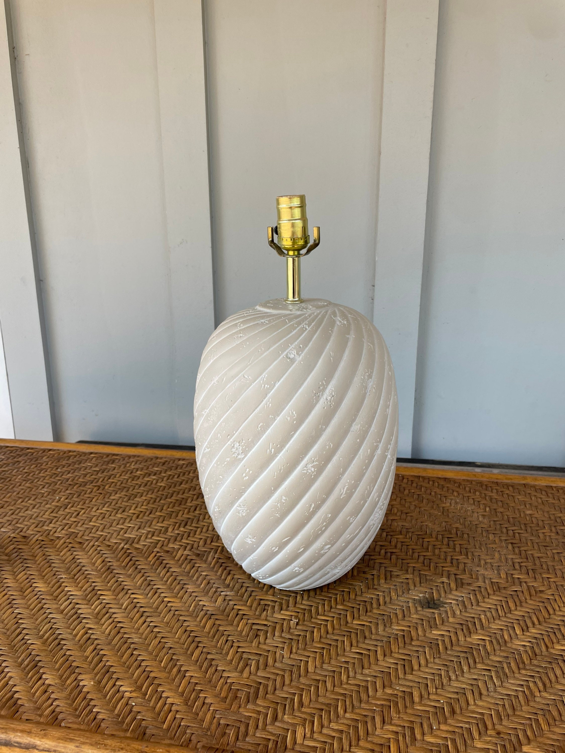 White 2024 washed lamps
