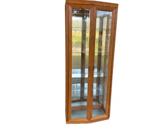 Vintage Chinoiseries Wood and Glass Lighted Cabinet, Coastal Lighted Cabinet with Brass Features, Natural Wood Display Cabinet, Curio Cabine