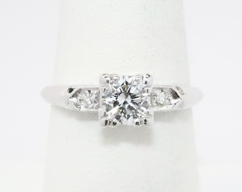 Vintage 1950's Platinum & Round Brilliant Cut Diamond Engagement Ring