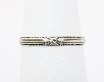 Antique 18k White Gold Etched Wedding Band with Milgrain Detailing