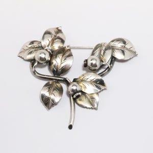 北欧ヴィンテージ　デンマーク Gertrude Engel ボタニカルブローチ Gertrude Engel Silver - Etsy
