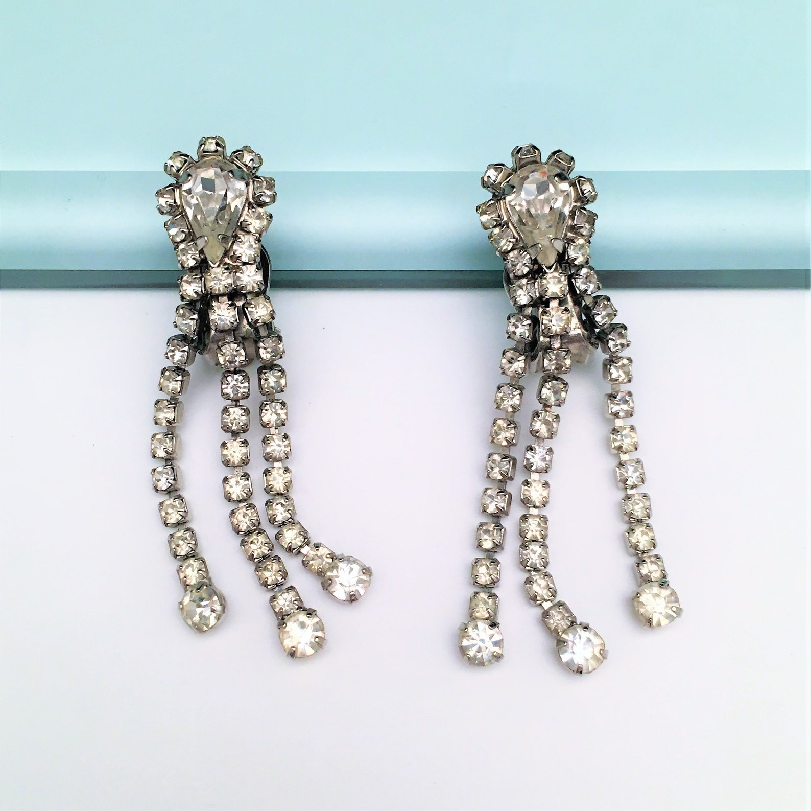 Vintage Signed Weiss Clear Rhinestone Clipon Dangle Earrings Etsy