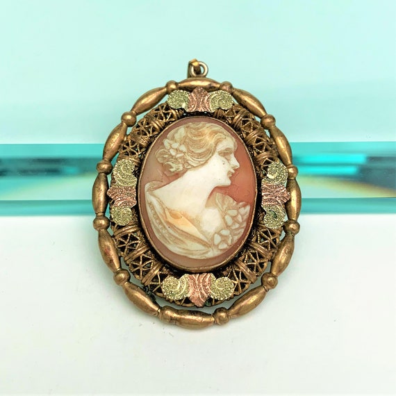 1920's Lindroth (All Co.) Carved Shell Cameo & Gil