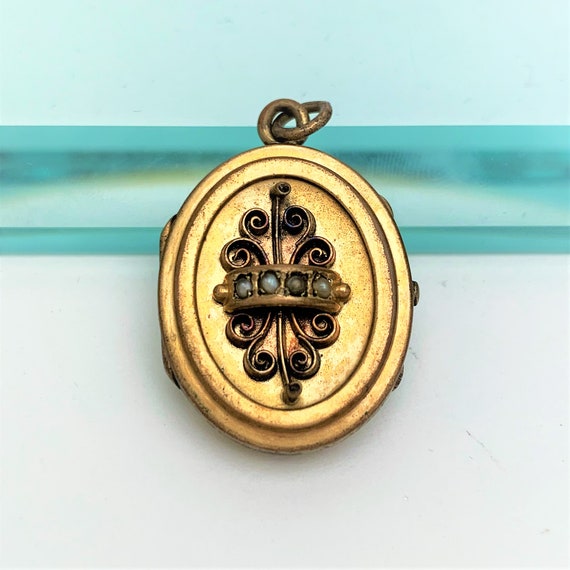 Antique Victorian Gold Filled Locket with Seed Pe… - image 1