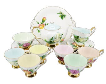 Vintage Paragon Bone China Complete 22-Piece 'Six World Famous Roses' Tea Set