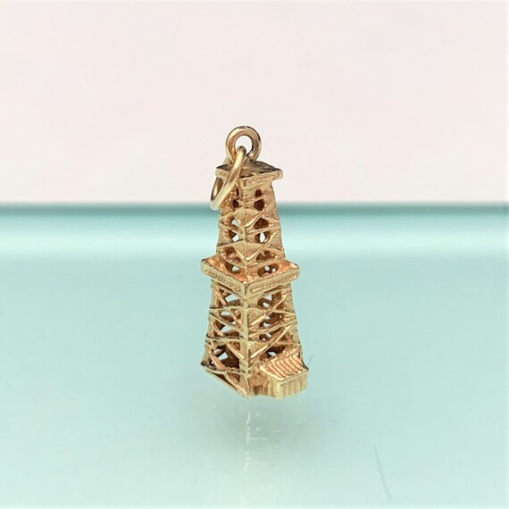 Vintage 14k Yellow Gold Oil Rig Souvenir Charm/Pe… - image 1