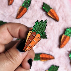 Pins en émail CAROTTES - Epingle Carottes scintillantes - Cadeau