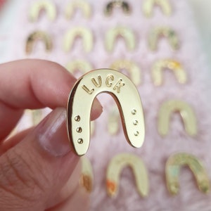 Lucky Horseshoe Enamel Pin - Country Pin - Lucky Charm Pin - Supersticious Gift
