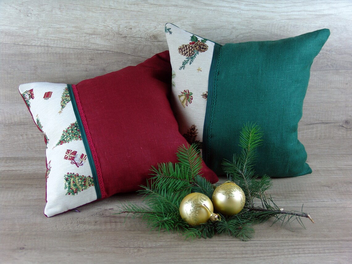 Christmas decor set of 2 tapestry CUSHION COVERS Green red  Etsy