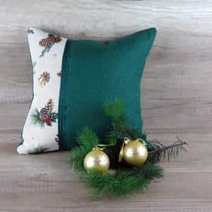 Christmas Pillow Cover: Green Linen Gobelin Xmas Decor - 16x16 inch