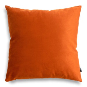 Set of 3 modern fuchsia and orange velvet cushions image 6