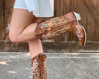 Corral Women Deer Skull Boots