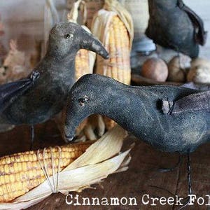 Sallys CROW   E-PATTERN  from Cinnamon Creek Folk Art