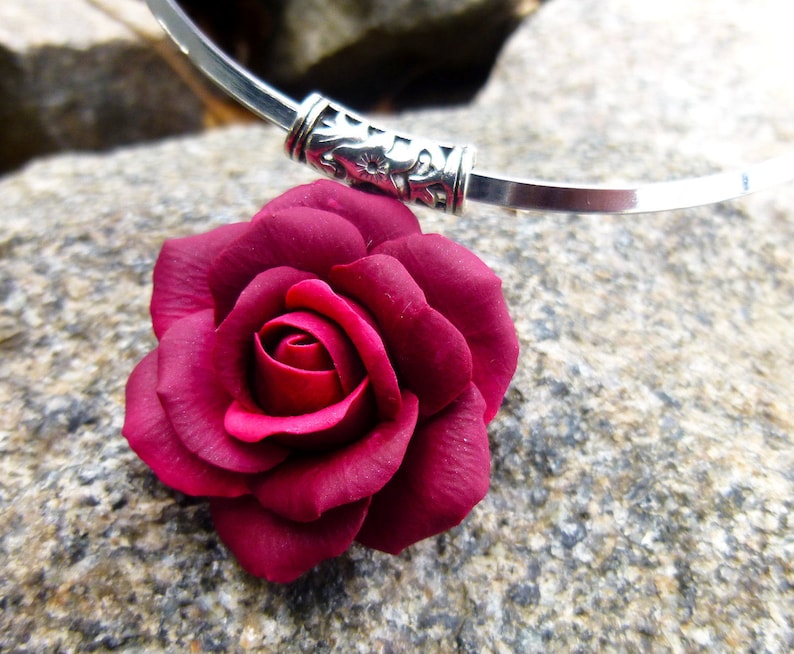 Burgundy necklace Rose necklace gift for women Boho Necklace Flower pendant Burgundy bridesmaid Clay necklace