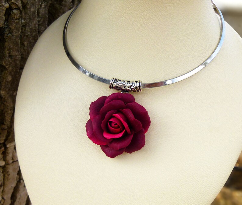 Burgundy necklace Rose necklace gift for women Boho Necklace Flower pendant Burgundy bridesmaid Clay necklace
