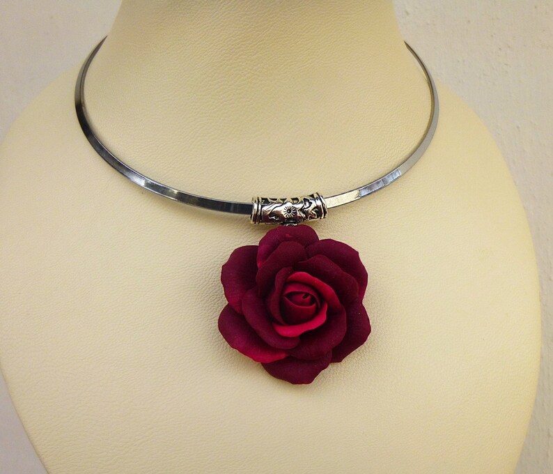 Burgundy necklace Rose necklace gift for women Boho Necklace Flower pendant Burgundy bridesmaid Clay necklace
