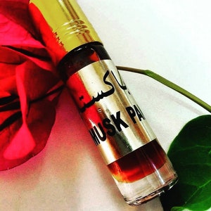 Pakistani red musk. Concentrated oil perfume free from alcohol. Red musk from Pakistan.