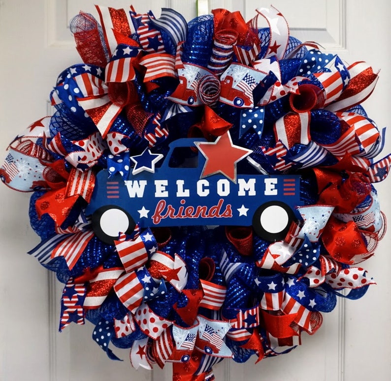 Americana Mesh Wreath Patriotic Truck Truck Wreath Memorial Day Wreath Fourth of July Wreath Patriotic Wreath USA Mesh Wreath
