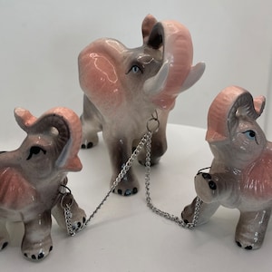 Vintage Mid Century Giftcraft Elephant Family on Chains Figurine Decor