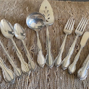 Vintage International Silver Moonlight Floral Pattern Flatware Forks Spoons Knives SOLD SEPRATELY
