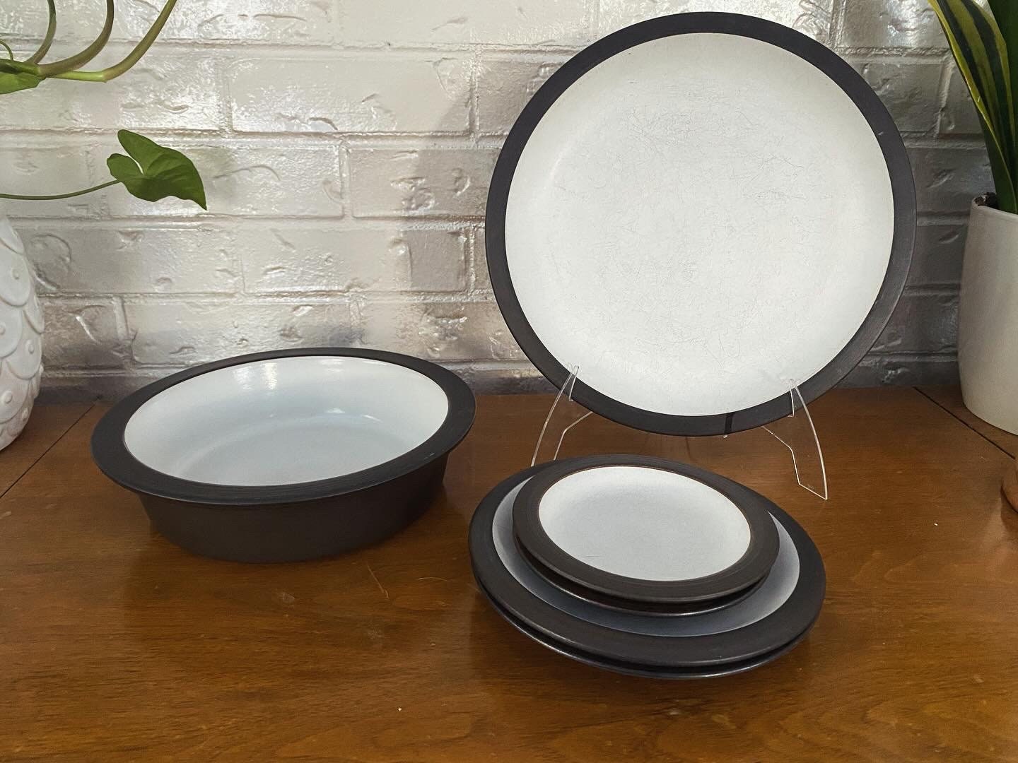 Heath Ceramics Brown + White Rim Shape Dinner, Salad, Bread Plates