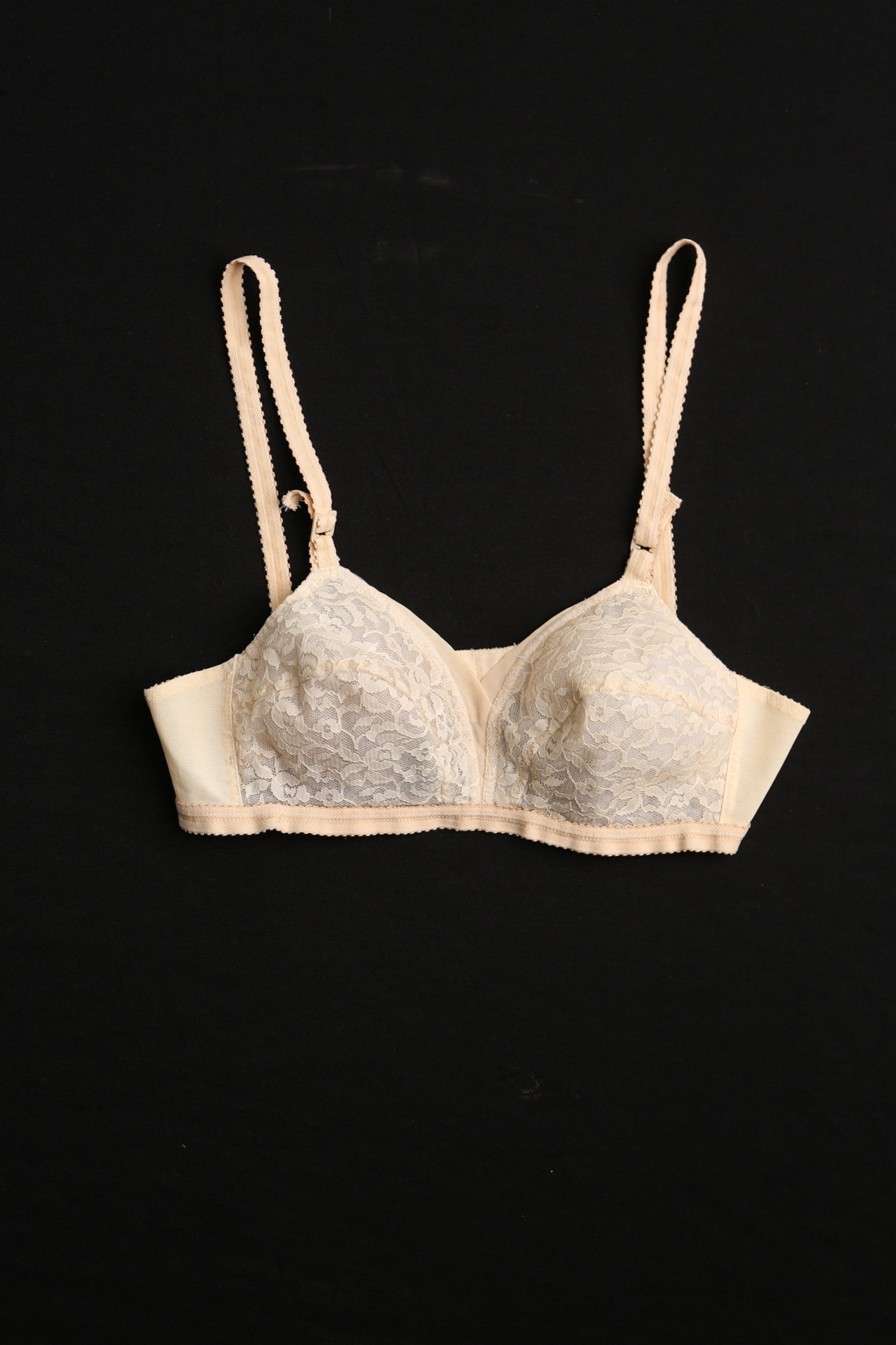 Reggiseno Senza Ferretto Con Pizzo E Dettagli Trasparenti - Nero - Foto 4