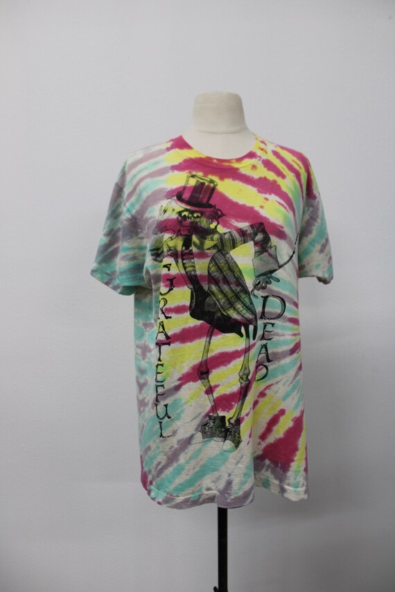 Vintage Tie Dye T-shirt. Grateful Dead Print.