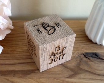 Wedding gift-Wooden cubes with persönl. Engraving